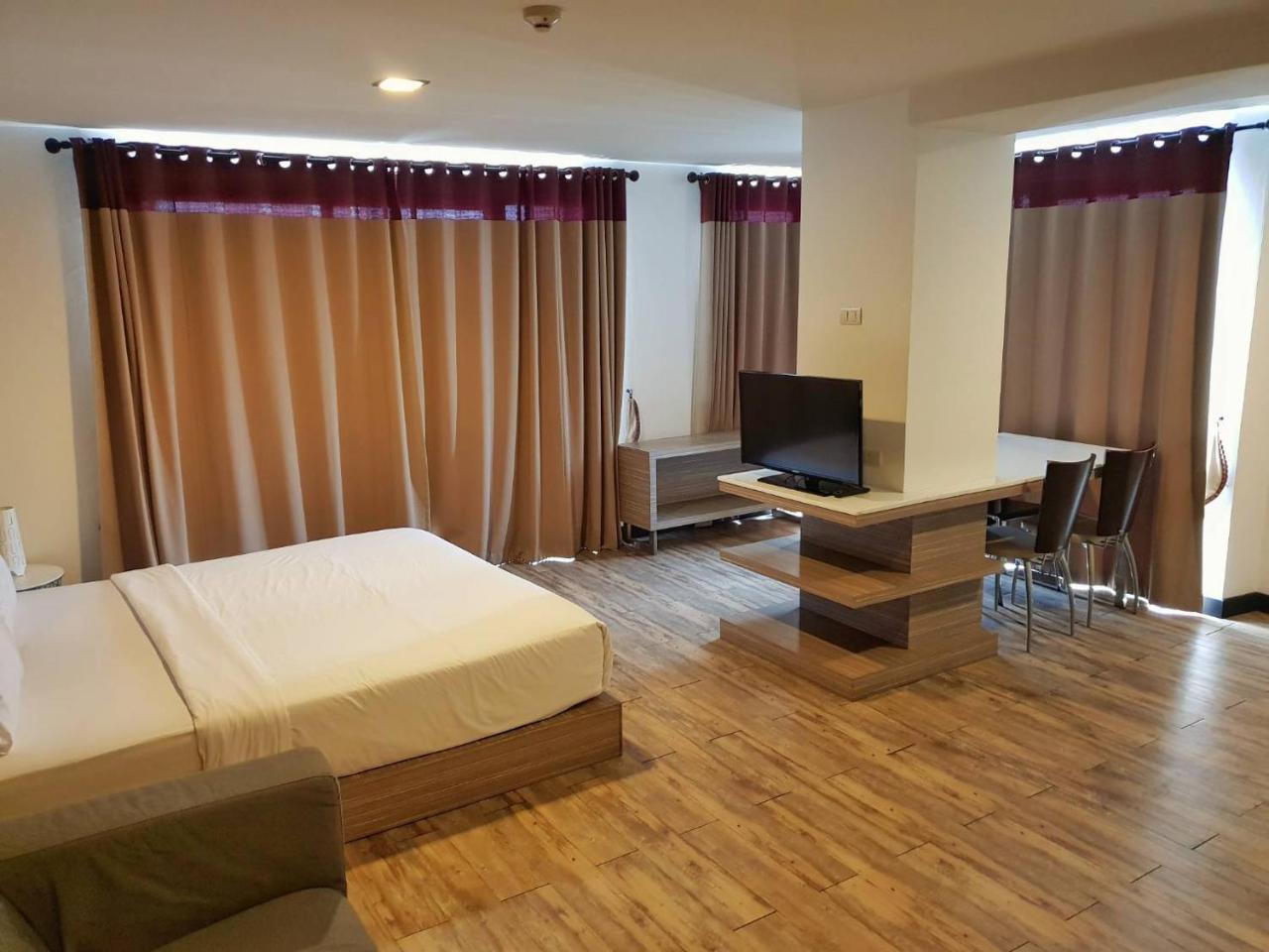 Mooks Residence Pattaya Eksteriør billede